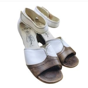 Fly London Fly Girl Leather brown and white Sandal Women shoes 39